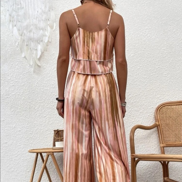 Boho Tie-dye crop top and wide leg pants - Picture 2 of 7